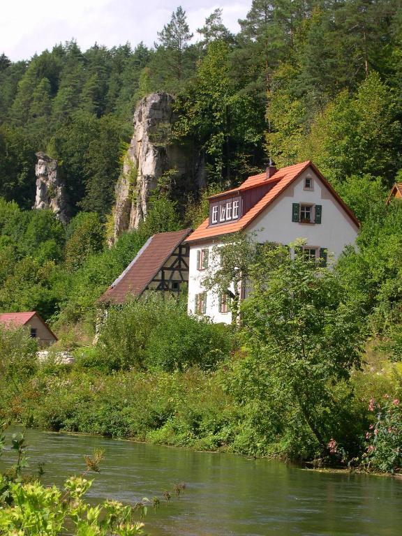 Hotel Wilder Mann Königstein in der Oberpfalz Exterior foto